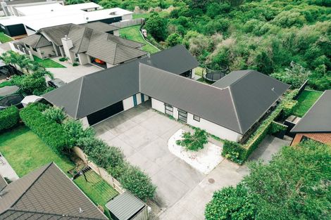 Photo of property in 12 Kentwood Place, Flagstaff, Hamilton, 3210