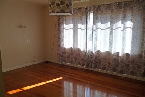 Photo of property in 50 Matata Street, Blockhouse Bay, Auckland, 0600