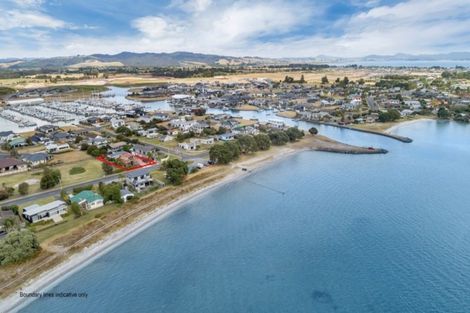 Photo of property in 141 Marsden Bay Drive, One Tree Point, 0118