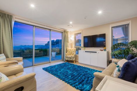 Photo of property in 5 Margaret Shields Avenue, Aotea, Porirua, 5024