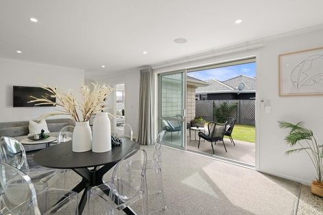 Photo of property in 3 Kamahi Crescent, Papamoa Beach, Papamoa, 3118