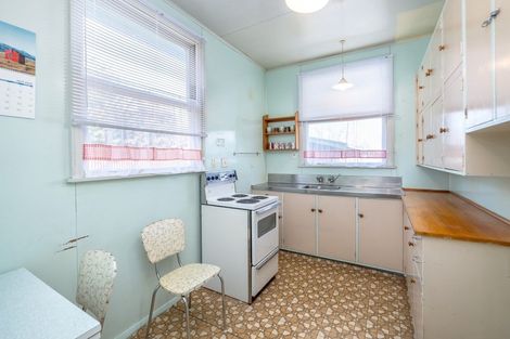 Photo of property in 20 Venice Street, Martinborough, 5711