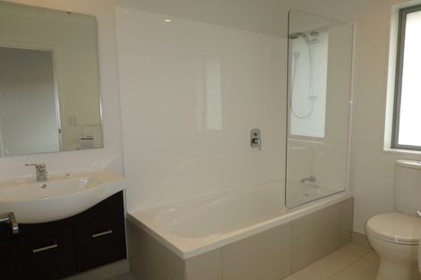 Photo of property in 25 Maylee Crescent, Gulf Harbour, Whangaparaoa, 0930
