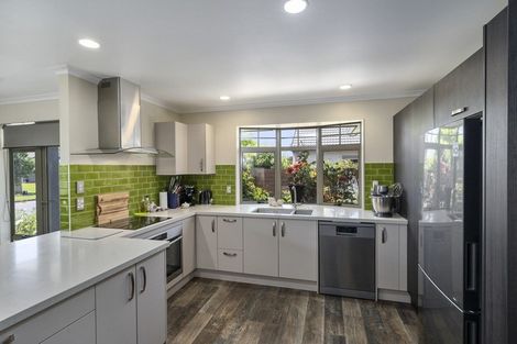 Photo of property in 15 Washington Parade, Milson, Palmerston North, 4414