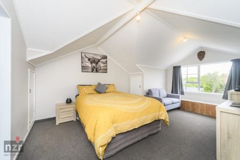 Photo of property in 32 Ferndale Place, Feilding, 4702