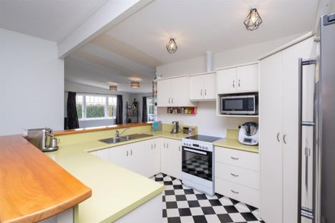 Photo of property in 128 Miranda Street, Stratford, 4332