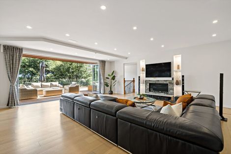 Photo of property in 293b Titirangi Road, Titirangi, Auckland, 0604