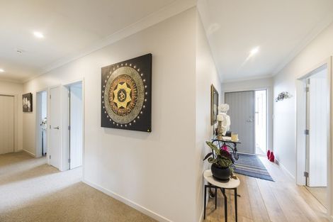 Photo of property in 4 Montgomery Terrace, Hokowhitu, Palmerston North, 4410