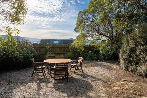 Photo of property in 109 Cliffs Road, Saint Clair, Dunedin, 9012