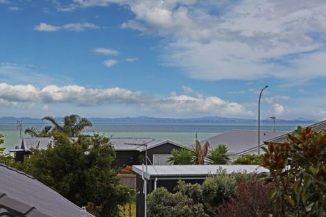 Photo of property in 41 Clarks Beach Road, Clarks Beach, 2122