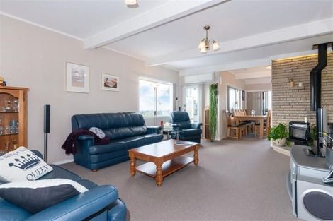Photo of property in 221 Royal Road, Massey, Auckland, 0614