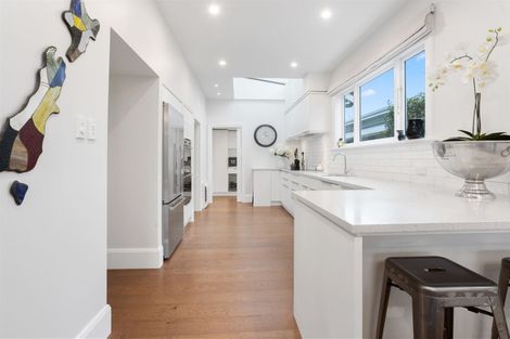 Photo of property in 68 Murray Place, St Albans, Christchurch, 8014