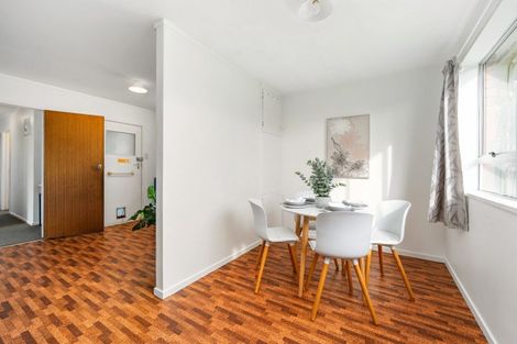 Photo of property in 26 Halswell Crescent, Westbrook, Palmerston North, 4412