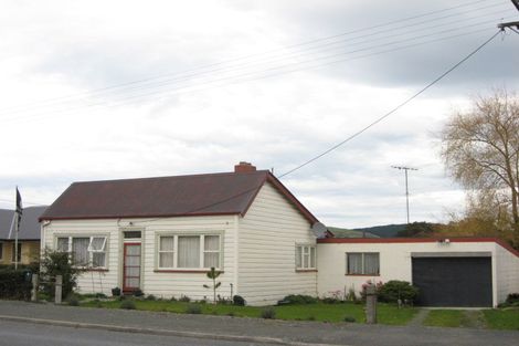 Photo of property in 7 Moore Street, Milton, 9220