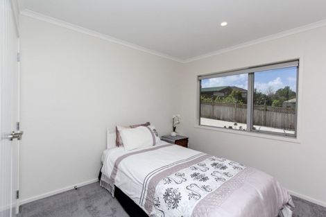 Photo of property in 5b Cyrus Street, Whalers Gate, New Plymouth, 4310