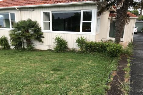 Photo of property in 3 Le Roy Terrace, Birkenhead, Auckland, 0626
