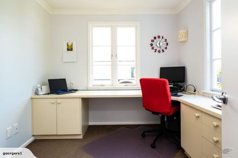 Photo of property in 18a Simla Avenue, Havelock North, 4130