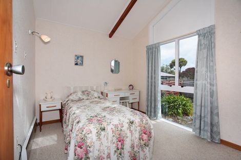 Photo of property in 10 Lambert Street, Marton, 4710