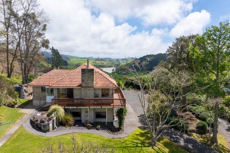 Photo of property in 4 Maungatawhiri Road, Raglan, 3295