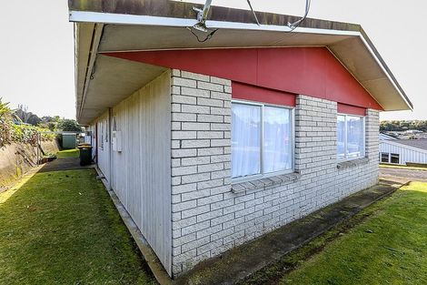 Photo of property in 78 Cumberland Street, Welbourn, New Plymouth, 4312