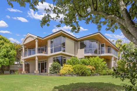 Photo of property in 12 Gulf Harbour Drive, Gulf Harbour, Whangaparaoa, 0930