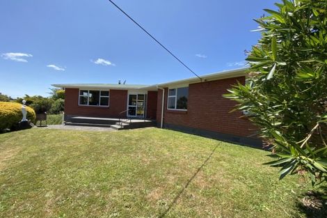 Photo of property in 5 Kowhai Place, Eltham, 4322