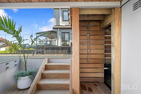 Photo of property in 35 Kikorangi Drive, Wainui, 0992