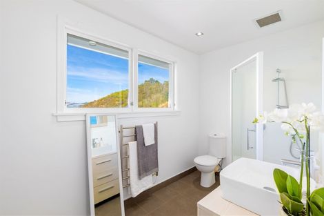 Photo of property in 9 Bayview Place, Cass Bay, Lyttelton, 8082