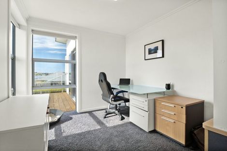 Photo of property in 21 Awa Toru Drive, Fairfield, Dunedin, 9018