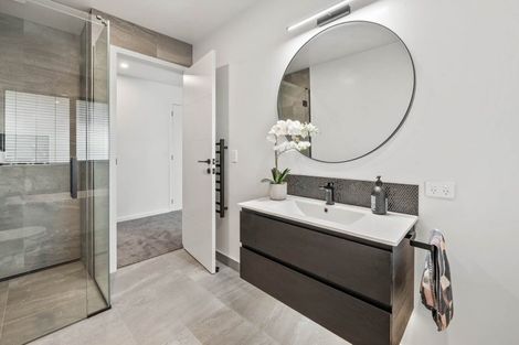 Photo of property in 21 Coprosma Crescent, Waipahihi, Taupo, 3330