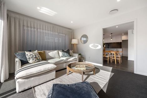 Photo of property in 33 Makete Crescent, Hobsonville, Auckland, 0618