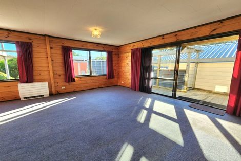 Photo of property in 120 Tasman Street, Karoro, Greymouth, 7805
