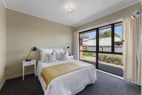 Photo of property in 14 Colman Avenue, Sockburn, Christchurch, 8042