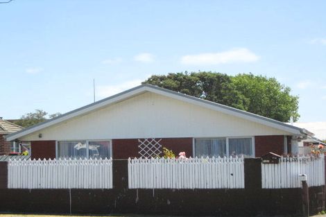 Photo of property in 1/187 Pages Road, Wainoni, Christchurch, 8061