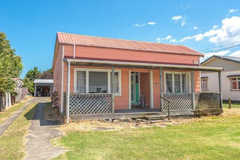 Photo of property in 5 Abbot Street, Gonville, Whanganui, 4501