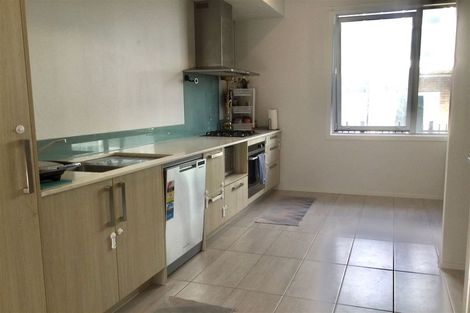 Photo of property in 34 Ceramic Lane, New Lynn, Auckland, 0600