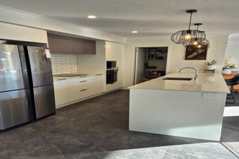 Photo of property in 11 Springwater Lane, Pyes Pa, Tauranga, 3112