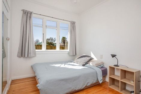 Photo of property in 3 Victoria Avenue, Dannevirke, 4930