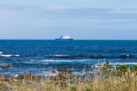 Photo of property in 156 Owhiro Bay Parade, Owhiro Bay, Wellington, 6023