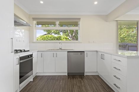 Photo of property in 213 Fifield Terrace, Opawa, Christchurch, 8023