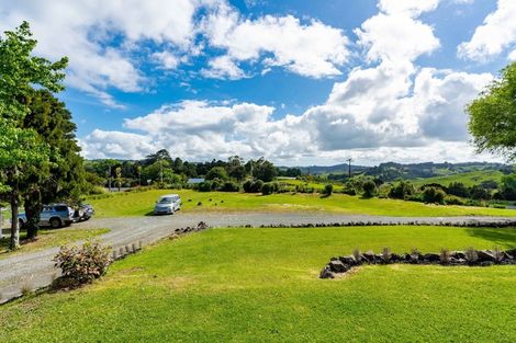 Photo of property in 1877 State Highway 12, Paparoa, 0571