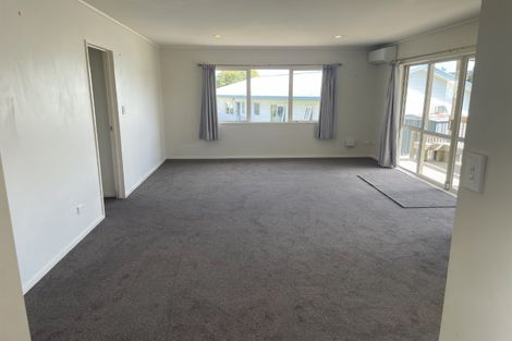 Photo of property in 36a Charlotte Street, Stanmore Bay, Whangaparaoa, 0932