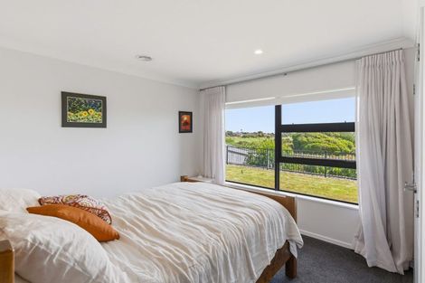 Photo of property in 19 Taranui Way, Paraparaumu Beach, Paraparaumu, 5032