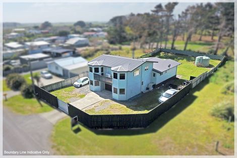 Photo of property in 2076 Tangimoana Road, Tangimoana, Palmerston North, 4473