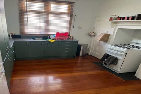 Photo of property in 49 Riverside Drive, Waiwhetu, Lower Hutt, 5010