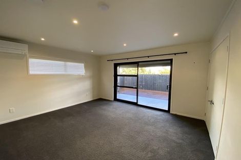 Photo of property in 66 Tauhinu Road, Greenhithe, Auckland, 0632