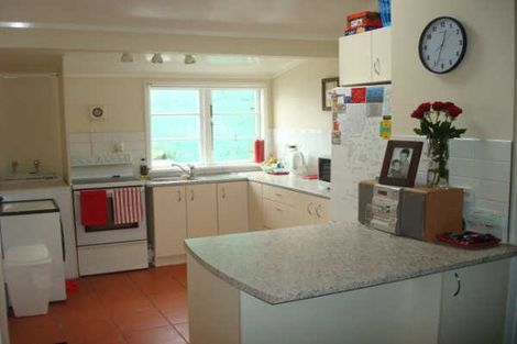 Photo of property in 14 Normanby Street, Newtown, Wellington, 6021