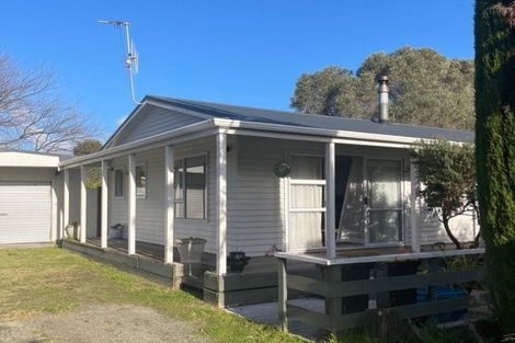 Photo of property in 42 Francis Road, Paraparaumu Beach, Paraparaumu, 5032