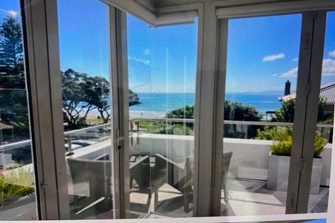Photo of property in 17a The Strand, Takapuna, Auckland, 0622
