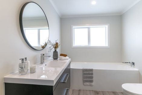 Photo of property in 6 Magnolia Place, Levin, 5510